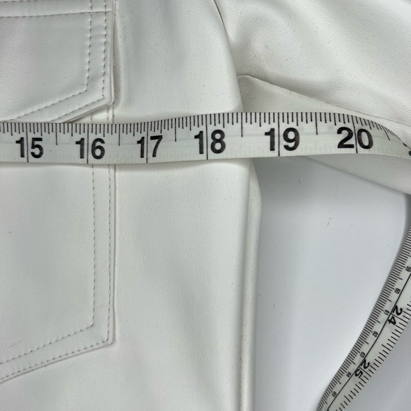 Lauriebelles Chelsea DeBoer by Lily & Lottie 
Creed Faux Leather Shacket - Picture 8 of 11